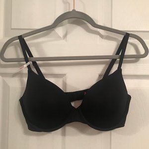 *NWT* VS Pink Wear Everywhere Push Up Bra 36D